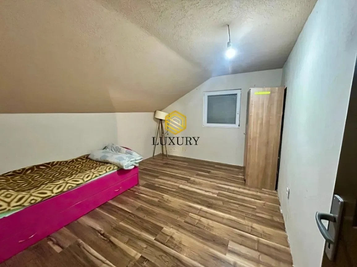 Rent, house, 180m², Masline, Podgorica