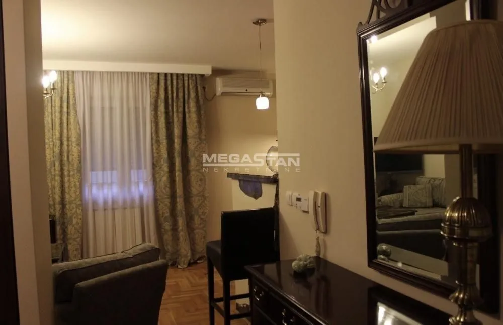 Sale, two bedroom apartment, 52m², Uciteljsko Naselje, Zvezdara Sve Podlokacije