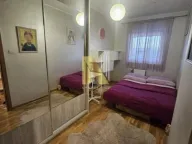 Izdavanje, četvorosoban stan, 72m², Socijalno, Novi Sad Sve Podlokacije - image 7