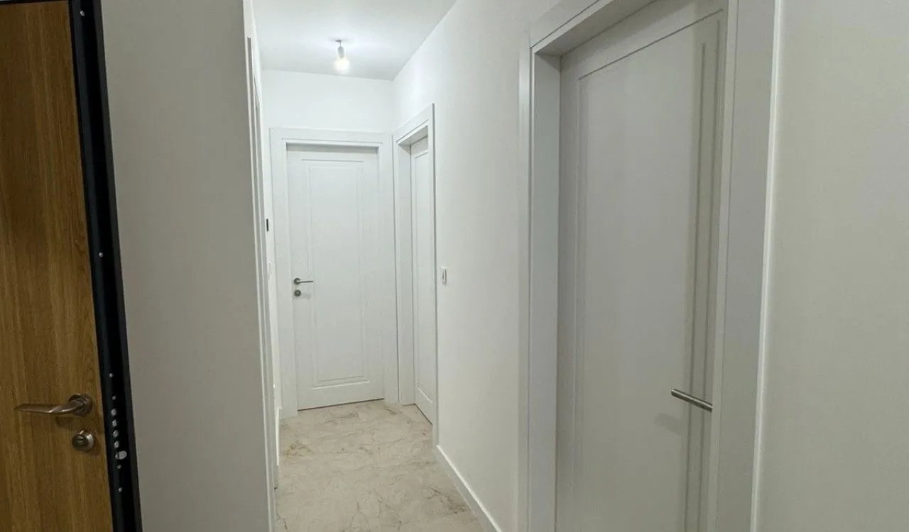 Izdavanje, dvosoban stan, 64m², Podgorica, Crna Gora