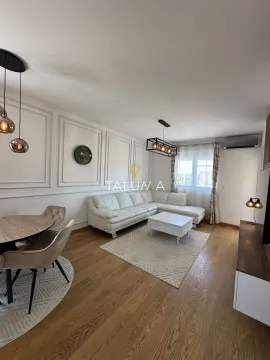 Rent, two bedroom apartment, 75m², City Kvart, Podgorica - image 3