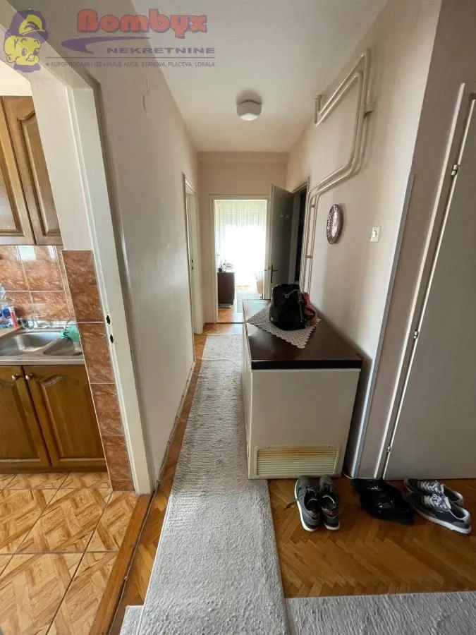 Prodaja, trosoban stan, 71m², Podbara, Novi Sad Sve Podlokacije