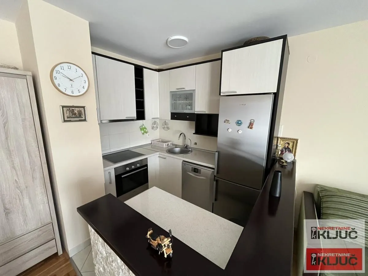 Prodaja, dvosoban stan, 43m², Podbara, Novi Sad Sve Podlokacije