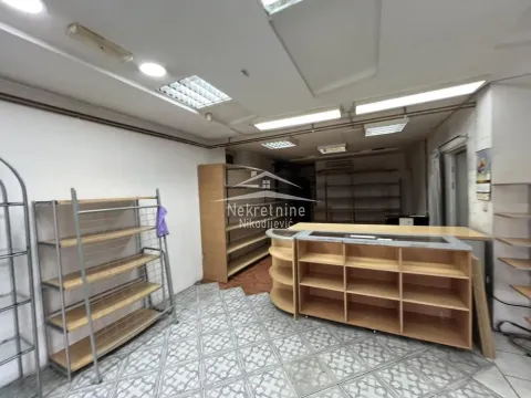 Izdavanje, poslovni prostor, 85m², Zemun Meandri, Zemun Sve Podlokacije - image 4