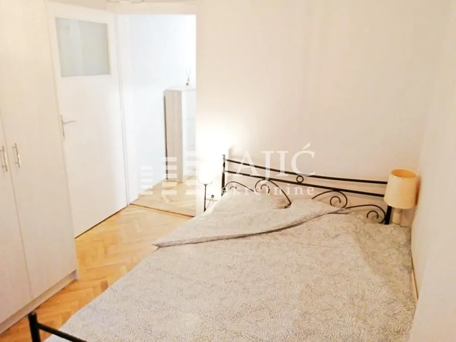 Rent, two bedroom apartment, 40m², Savski Venac, Beograd