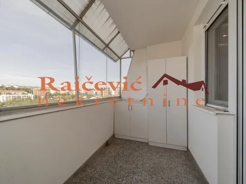 Rent, one bedroom apartment, 50m², Autokomanda, Voždovac Sve Podlokacije - image 4