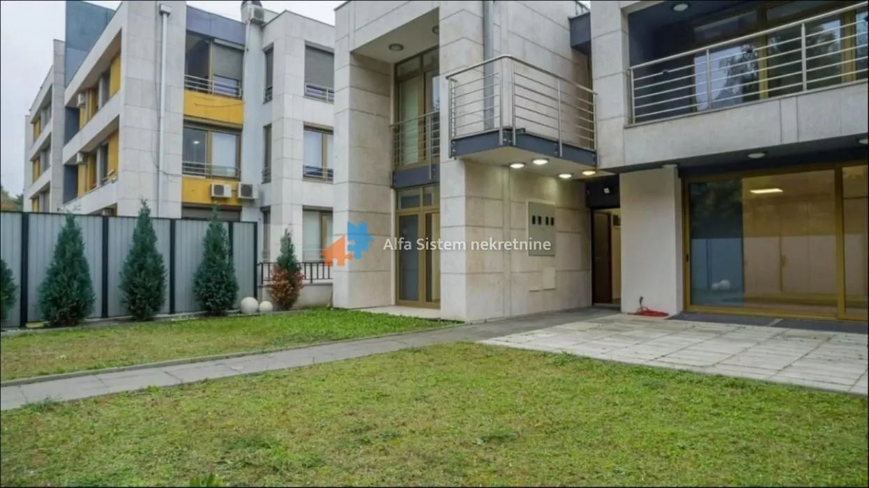 Izdavanje, kuća, 400m², Savski Venac, Beograd