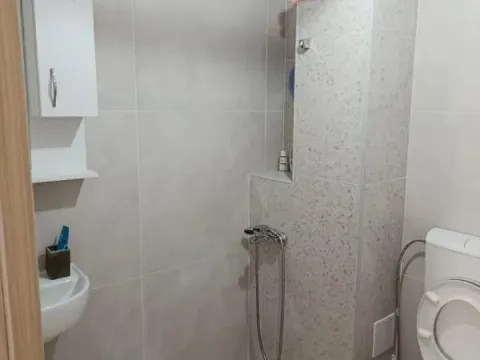 Prodaja, jednosoban stan, 44m², Malo Brdo, Podgorica - image 7