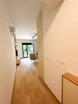 Izdavanje, jednosoban stan, 46m², Tivat, Crna Gora - image 7