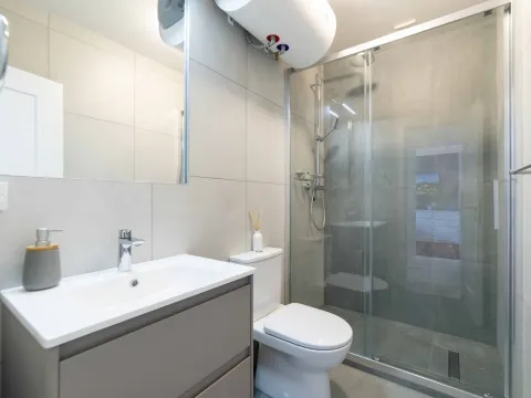 Sale, three bedroom apartment, 122m², Krašići, Tivat - image 17