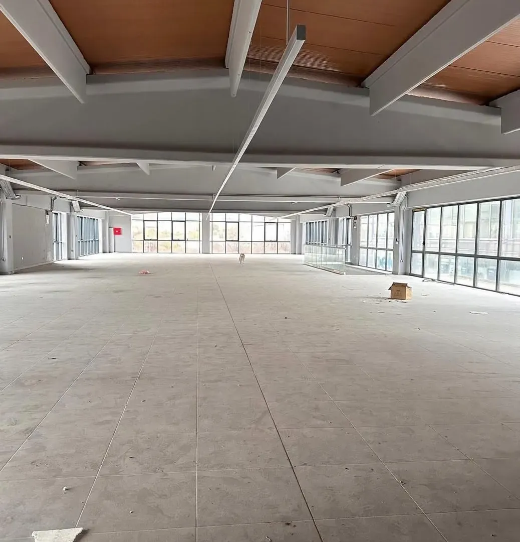 Sale, office space, 658m², Kotor, Crna Gora