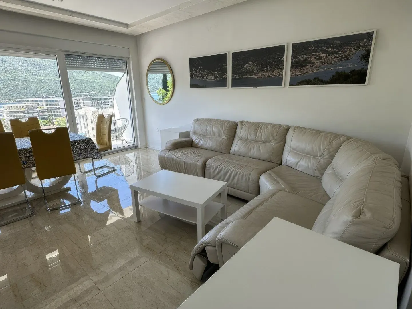 Izdavanje, dvosoban stan, 80m², Kumbor, Herceg Novi