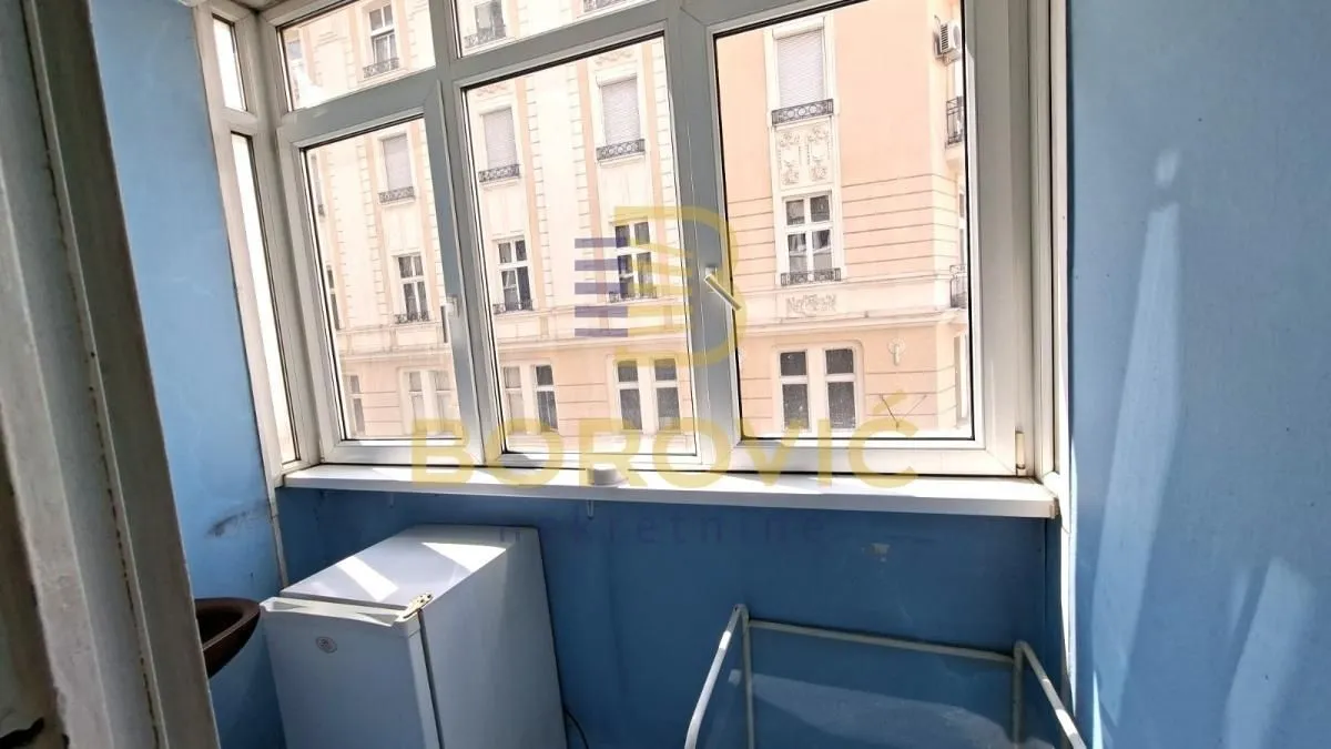Rent, three bedroom apartment, 54m², Stari Grad, Beograd