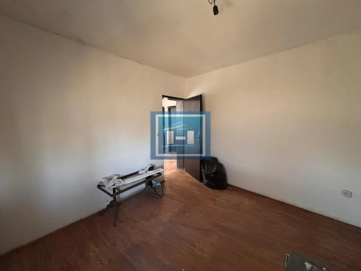 Prodaja, kuća, 360m², Šantarovac, Jagodina