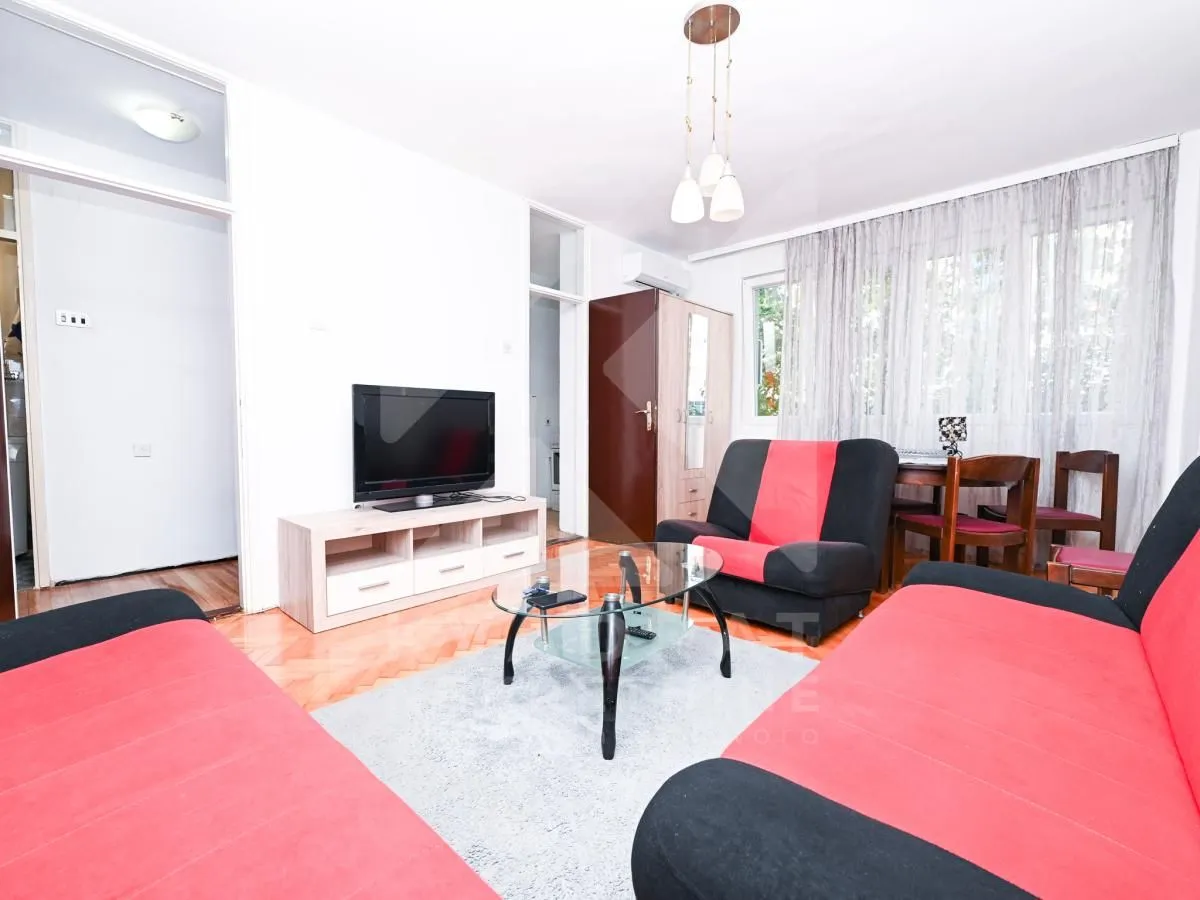 Rent, studio apartment, 29m², Preko Morače, Podgorica