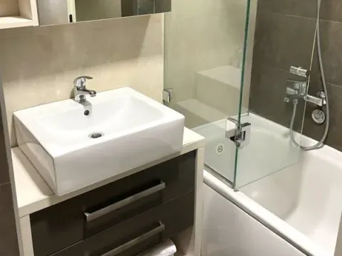 Izdavanje, stan, 63m², City Kvart, Podgorica - image 9