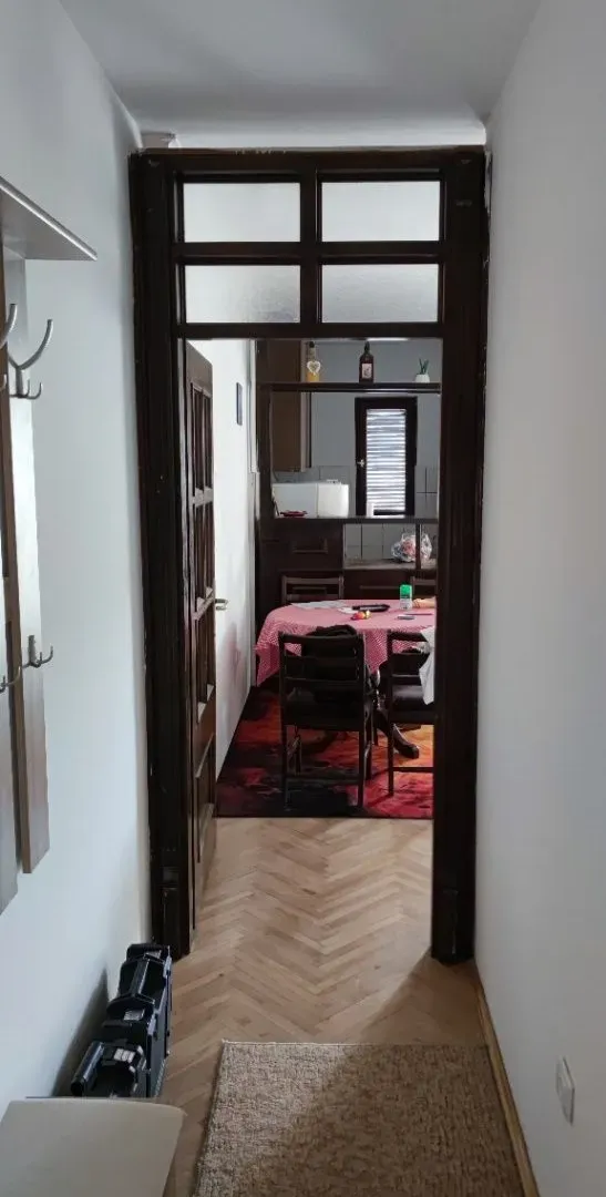 Izdavanje, dvosoban stan, 60m², Budva, Crna Gora