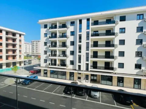 Izdavanje, jednosoban stan, 45m², New City, Podgorica - image 6