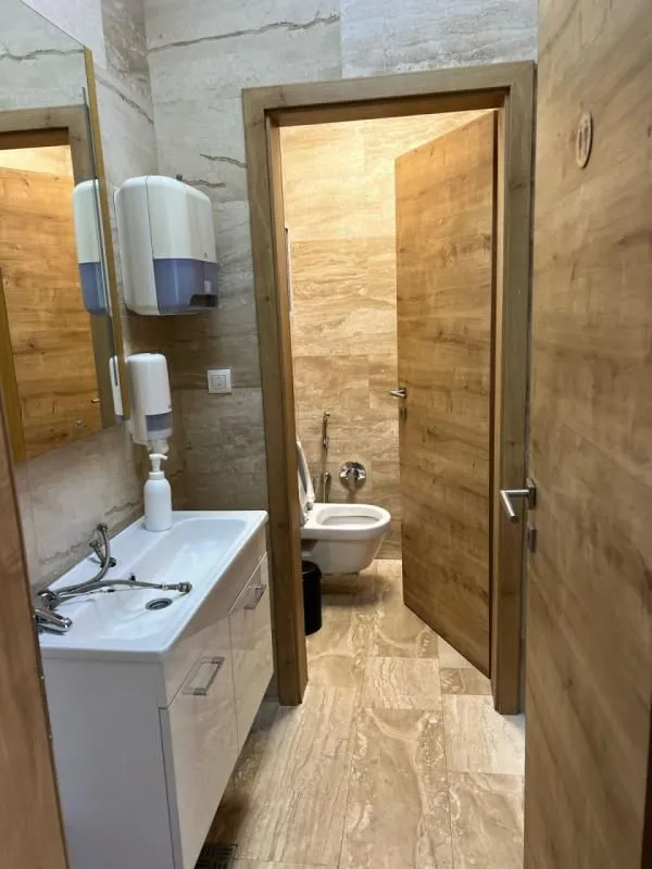 Sale, office space, 90m², Rozino, Budva