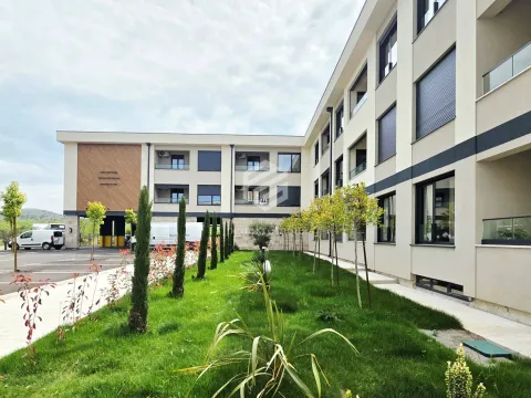 Prodaja, jednosoban stan, 46m², Donja Gorica, Podgorica - image 12