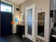 Prodaja, stan, 60m², Stari Grad, Beograd - image 12