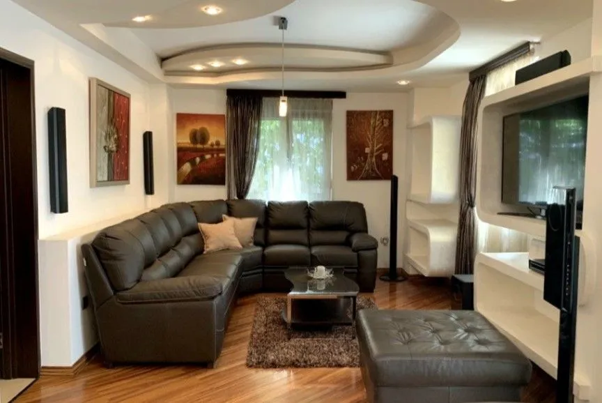 Rent, two bedroom apartment, 80m², Gorica C, Podgorica