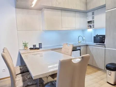 Izdavanje, jednosoban stan, 45m², Bijeli Do, Budva - image 7