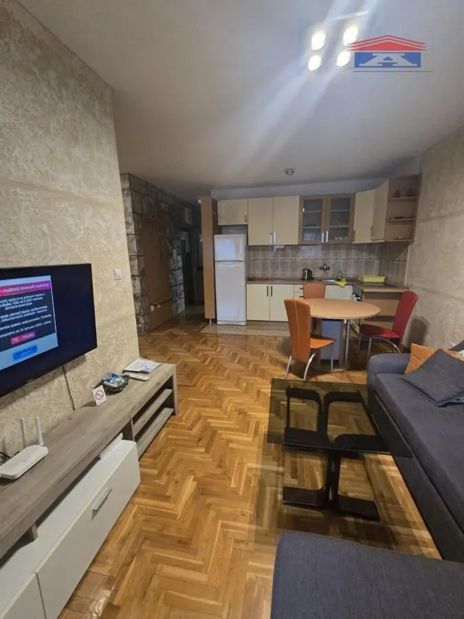 Rent, one bedroom apartment, 44m², Centar, Novi Sad