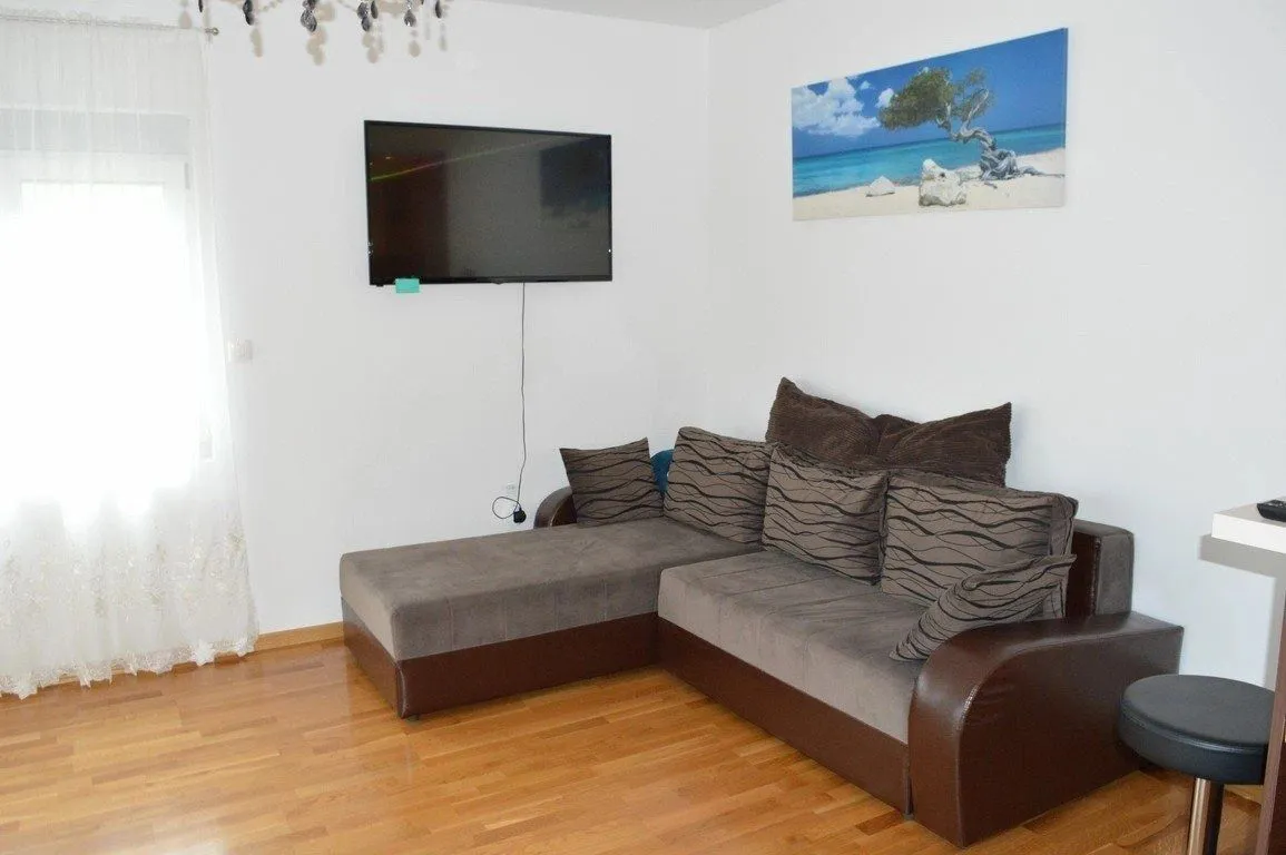 Sale, apartment, 75m², Rafailovići, Budva