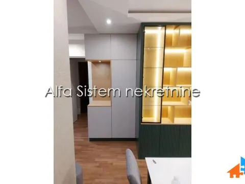 Izdavanje, trosoban stan, 75m², Vračar Hram, Vračar Sve Podlokacije - image 10