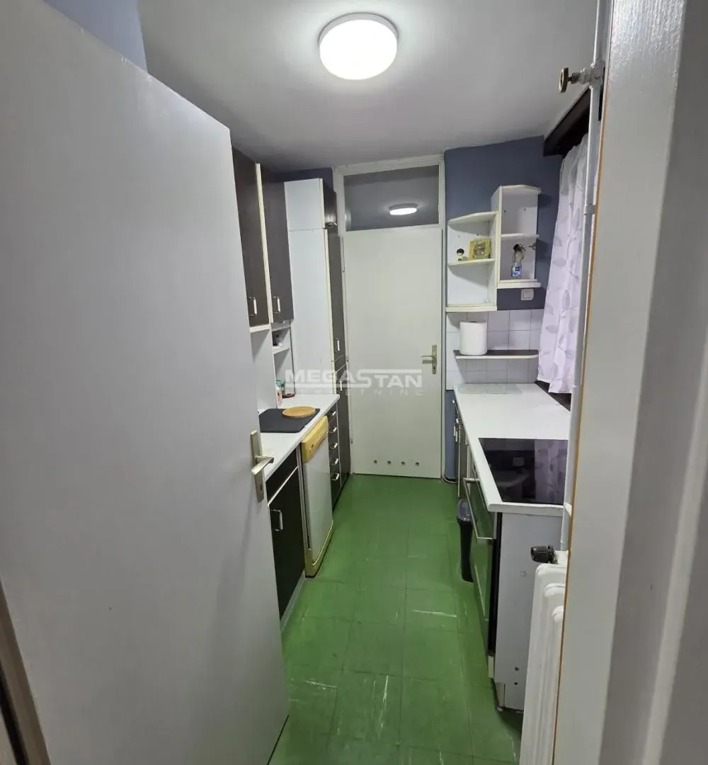 Prodaja, jednosoban stan, 65m², Novi Beograd Blok 72, Novi Beograd Sve Podlokacije
