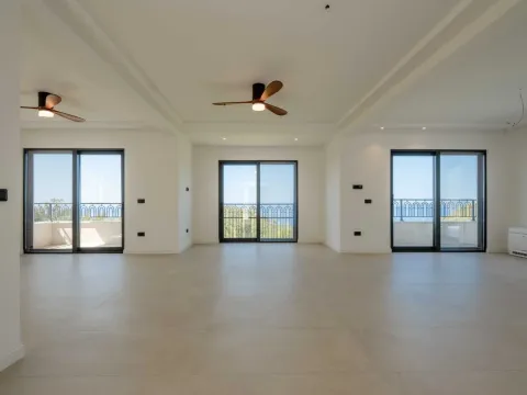 Sale, house, 195m², Reževići, Budva - image 7