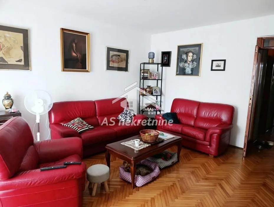 Rent, four bedroom apartment, 108m², Savski Venac, Beograd
