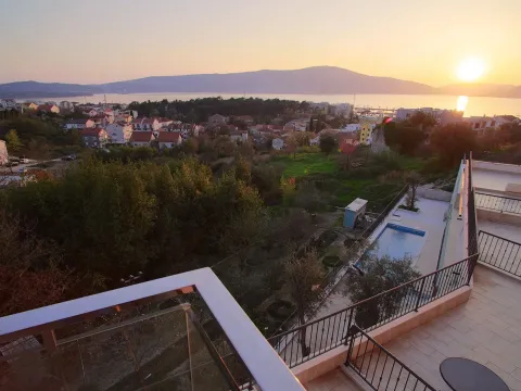 Prodaja, dvosoban stan, 73m², Mažina, Tivat - image 9