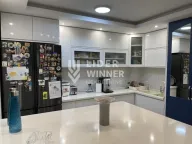 Prodaja, četvorosoban stan, 100m², Savski Venac, Beograd - image 4