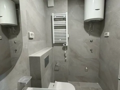 Prodaja, jednosoban stan, 49m², Central Point, Podgorica - image 10