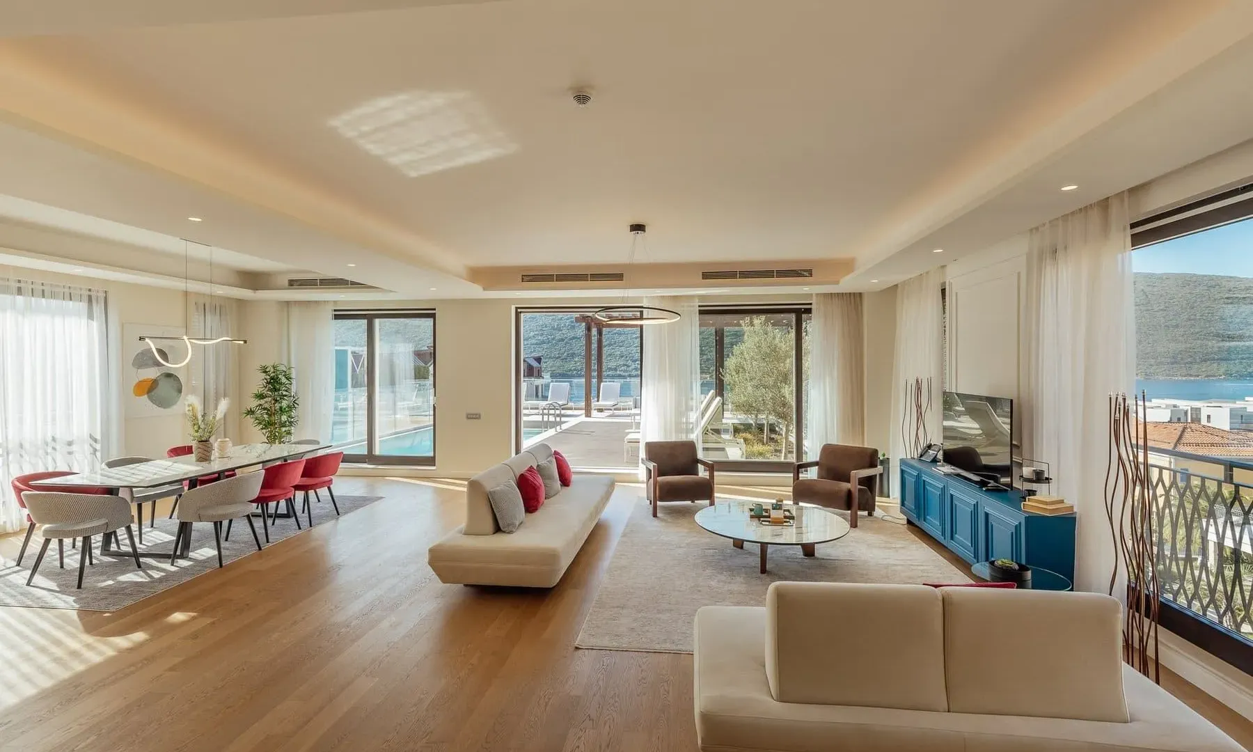 Prodaja, trosoban stan, 382m², Portonovi, Herceg Novi