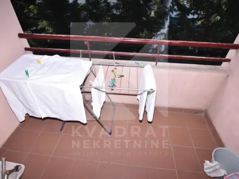 Sale, three bedroom apartment, 108m², Malo Brdo, Podgorica - image 12