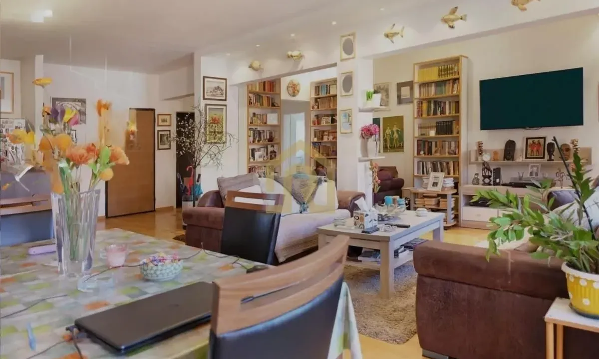 Prodaja, trosoban stan, 101m², Južni Bulevar, Vračar Sve Podlokacije