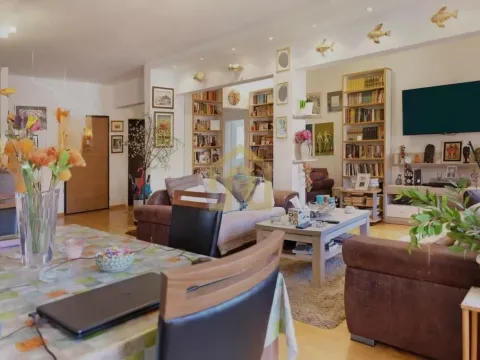 Sale, three bedroom apartment, 101m², Južni Bulevar, Vračar Sve Podlokacije