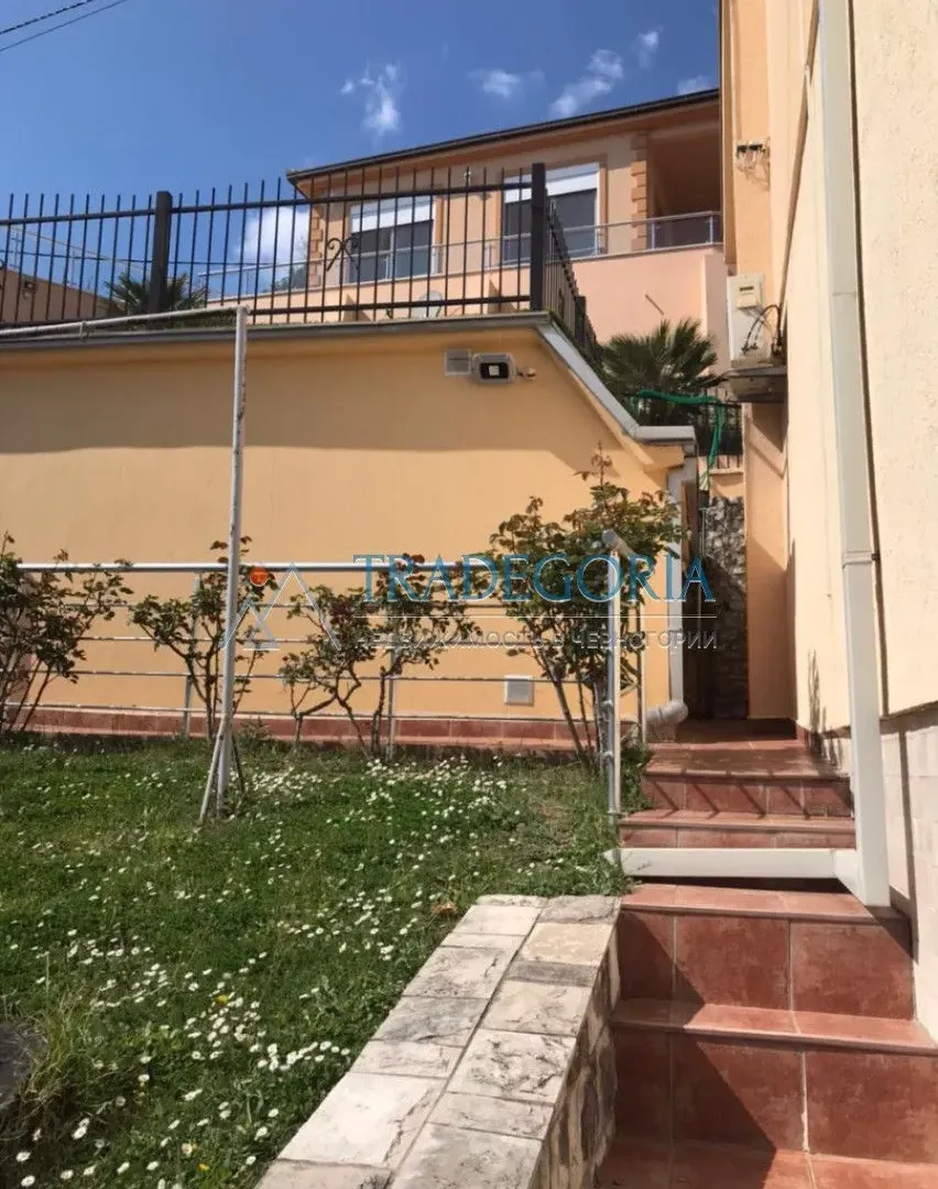 Prodaja, kuća, 288m², Sutomore, Bar