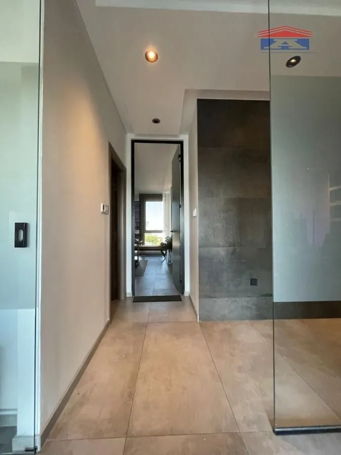 Rent, office space, 68m², Cara Dušana, Novi Sad Sve Podlokacije