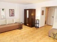 Izdavanje, dvosoban stan, 100m², Skadarlija, Beograd - image 2