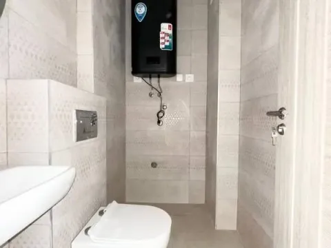 Prodaja, dvosoban stan, 69m², Ilino, Bar - image 9