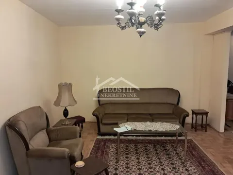 Izdavanje, četvorosoban stan, 110m², Kalenić Pijaca, Vračar Sve Podlokacije