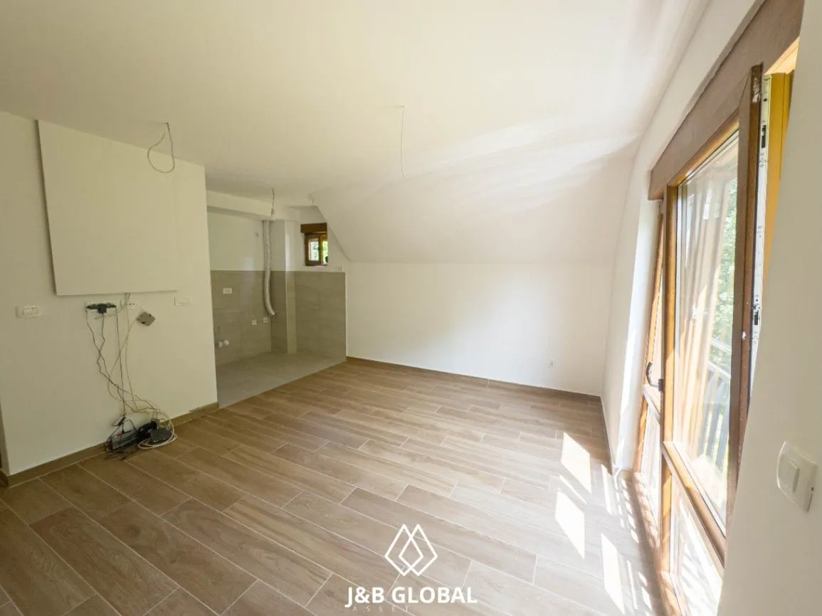 Sale, three bedroom apartment, 75m², Breza, Kolašin