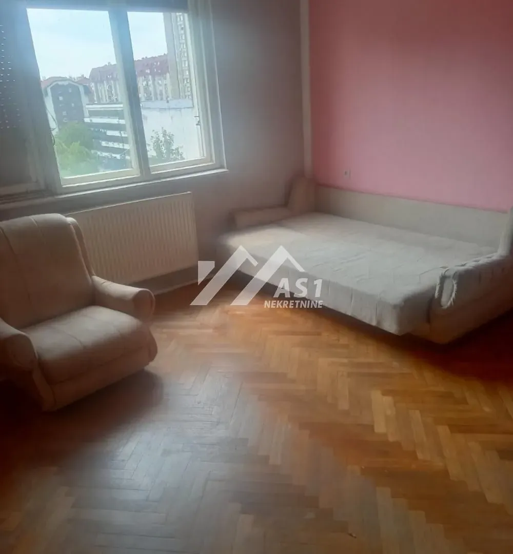 Izdavanje, trosoban stan, 78m², Bulevar Oslobodjenja, Novi Sad Sve Podlokacije