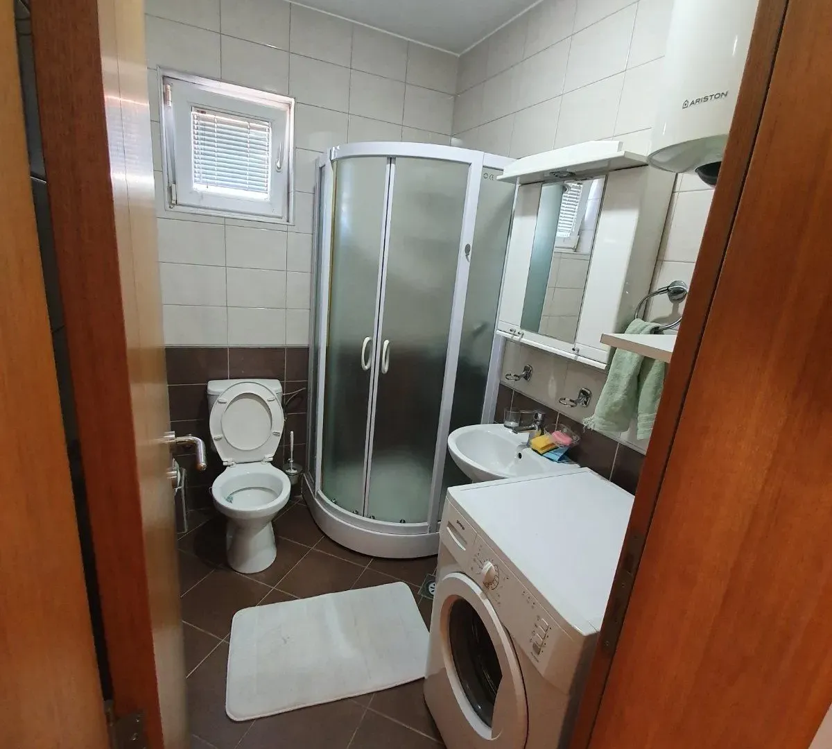 Izdavanje, stan, 44m², Blok 9, Podgorica