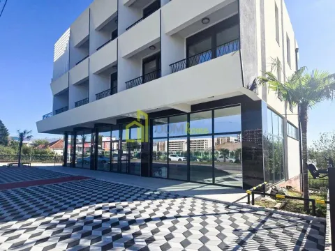 Prodaja, jednosoban stan, 32m², Kod Big Fashion-a, Podgorica - image 2