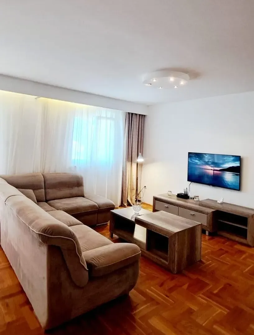Prodaja, dvosoban stan, 72m², Budva, Crna Gora
